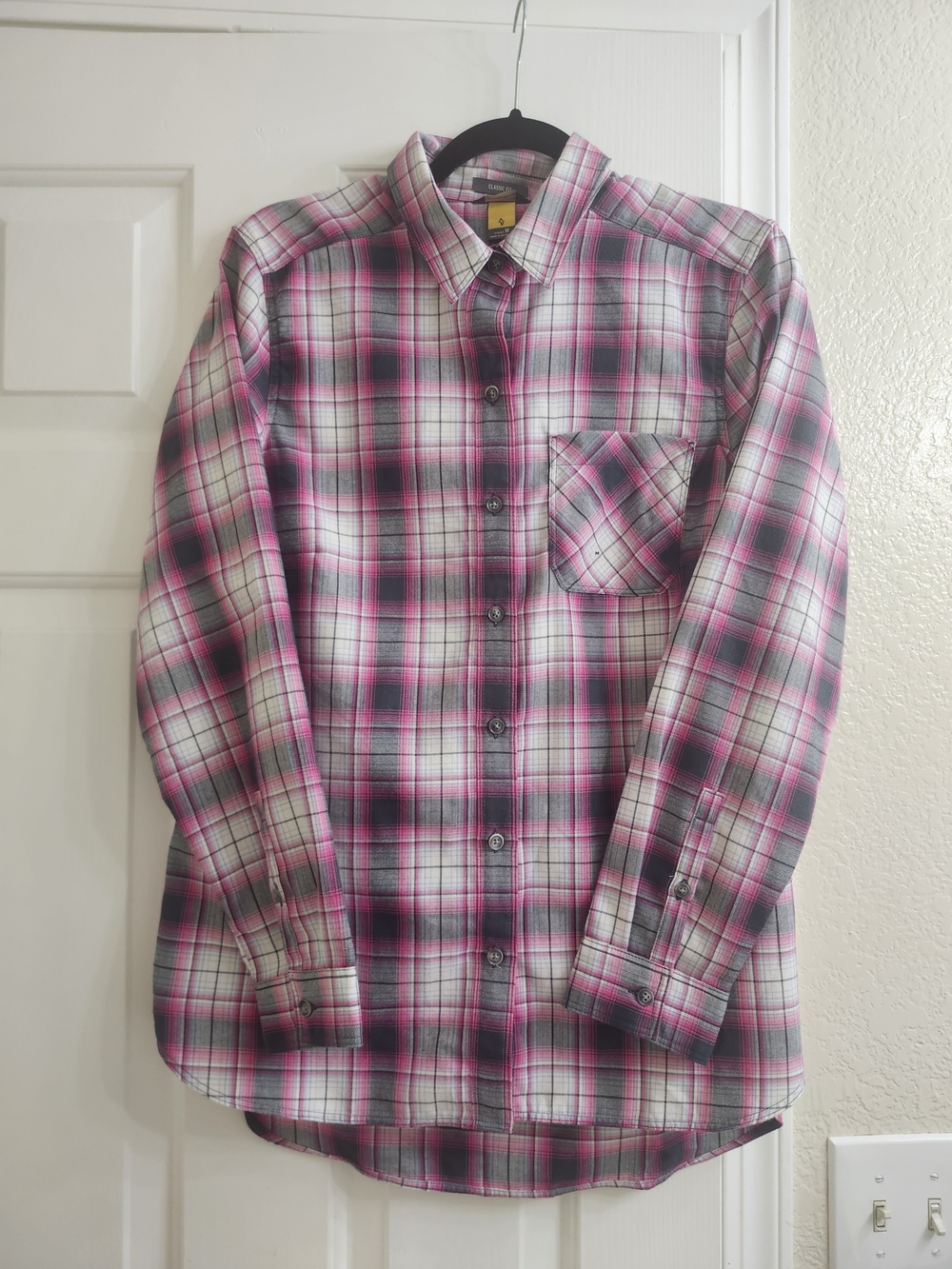 NWT Eddie Bauer Women's Pink Plaid Button-Down Shirt, Size M
